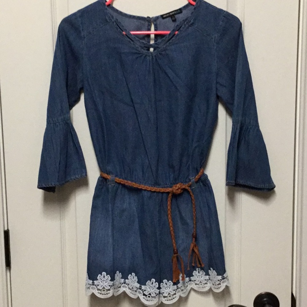 Girl’s Denim romper 10/12